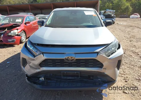 2022 Toyota Rav4 Le z USA, uszkodzony, nr VIN 2T3F1RFV1NW262952